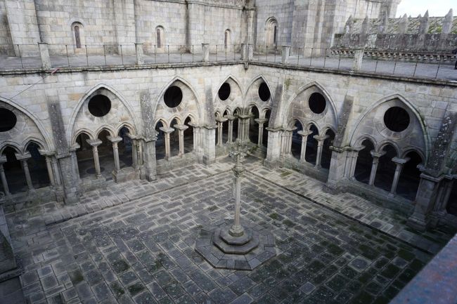 中はこんな感じ。