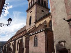 サン・クロワ教会
村役場の隣は教会でした。