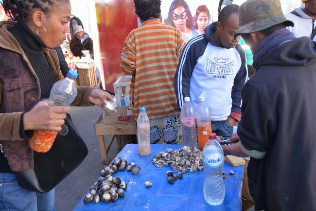 これ食べたかったけど・・・蛤と小オイスタ