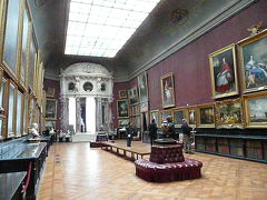 11. コンデ博物館 絵画室
シャンティイで鑑賞できる絵画、書籍及び芸術品のコレクションは全て、アンリ・ド・オルレアンつまりオマール公爵一個人によって集められたものだそうです。