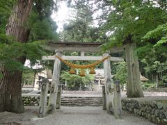 「白川八幡宮」にも行ってみました。