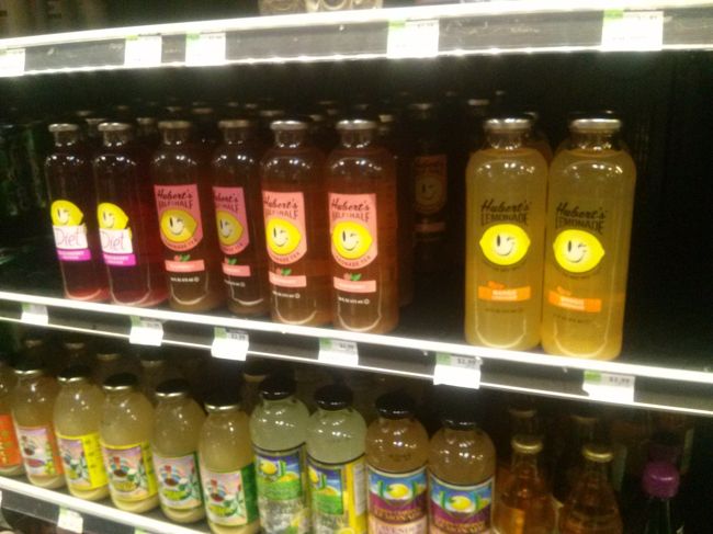 かわいいレモネード。<br /><br />そうそう、飲み物を買いにきたのでした。