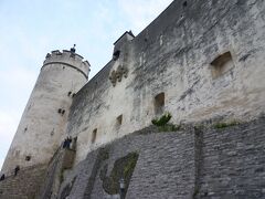 お城の中は博物館になっていましたが、順路が分かりづらくて見逃さずに回れたのかは不明です。