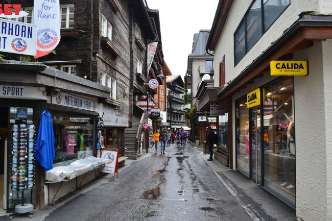 やはり曇りのためか、少し人が少ないようです。