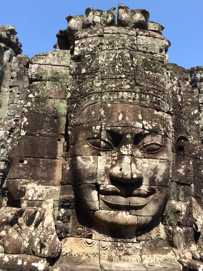 思わず、手を合わせたくなります。