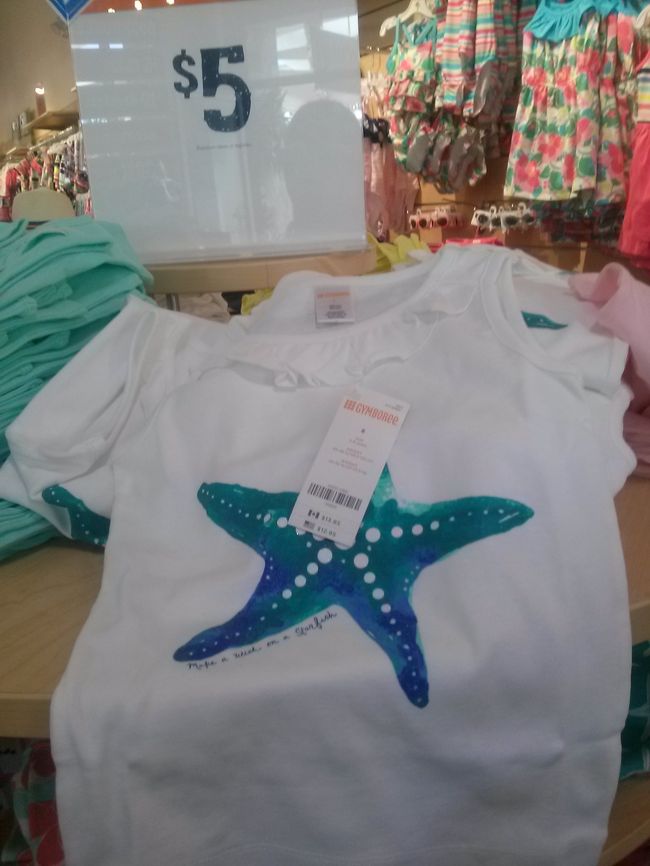 子供・ベビー服　すっごくカワイイです！そしてこれもまた安い！<br /><br />このヒトデのタンクトップは５ドル。・・・からの！！