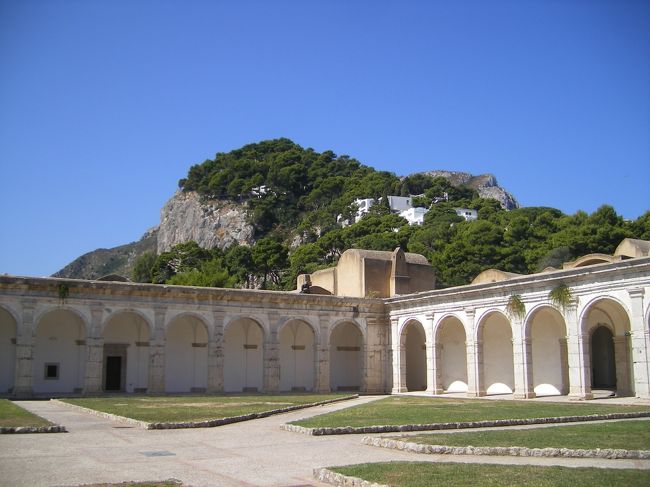 　サン・ジャコモ修道院