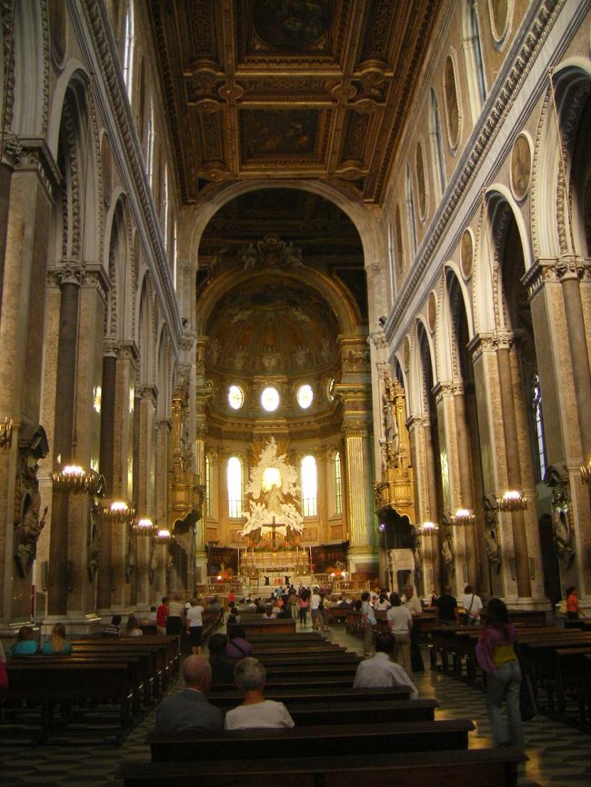 　大聖堂の内部