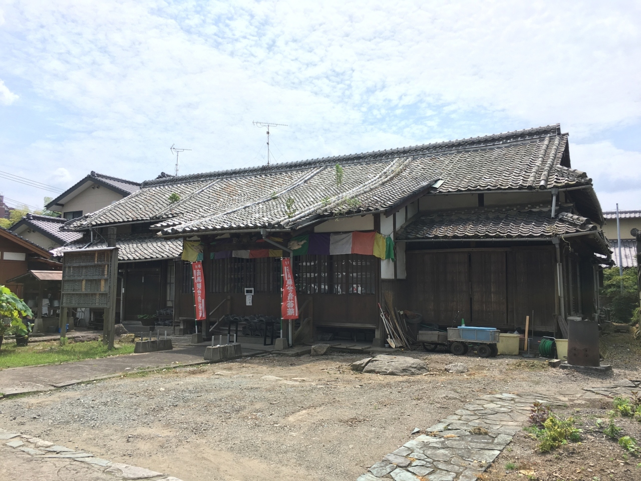 真言宗のお寺で、こちらも江戸時代初期の創建です。