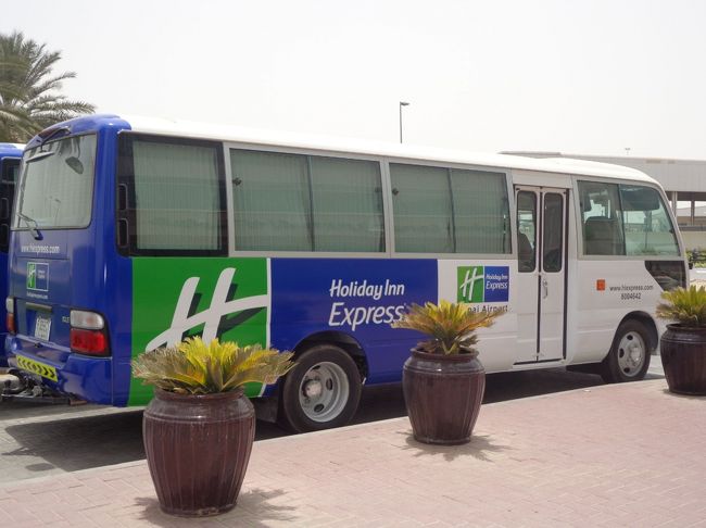 Holiday Inn Dubai Airportのシャトル<br />30分間隔で走行<br />時刻表は、ホテルにメールして事前に入手できます。<br />