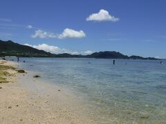 来ました！米原ビーチ♪汗いっぱいかいたので早く入りたい〜。