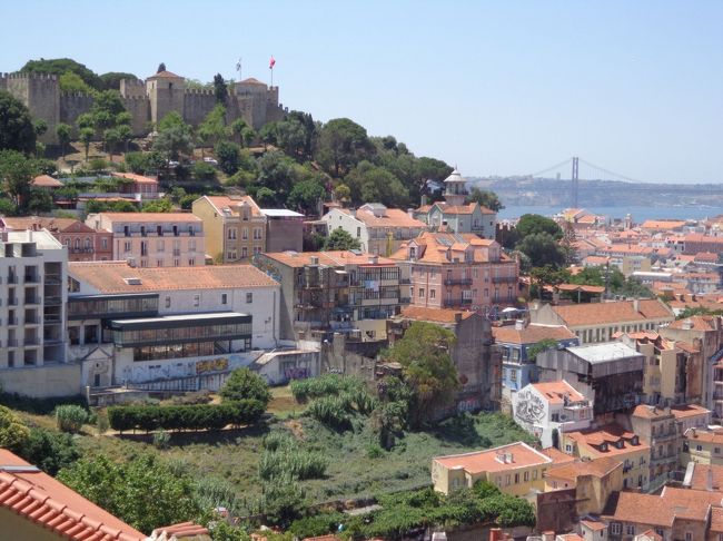 グラサ展望台（Miradouro da Graca）<br />