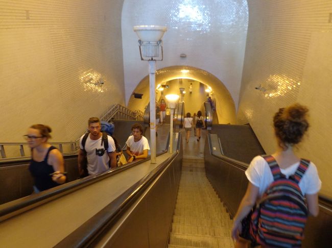 またメトロを使います