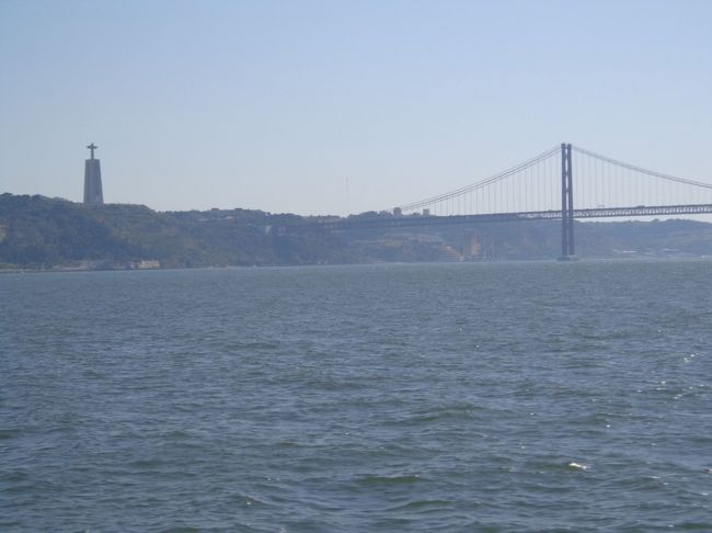 4月25日橋が見える<br />左に小さく見えるのは「クリストレイ」