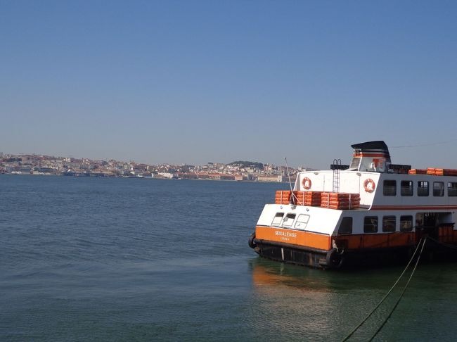 去っていくフェリー　バイバイ