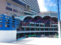 9:20前に近距離タクシーに乗車し、
うみそら経由でとまりんに9:35過ぎに到着！！