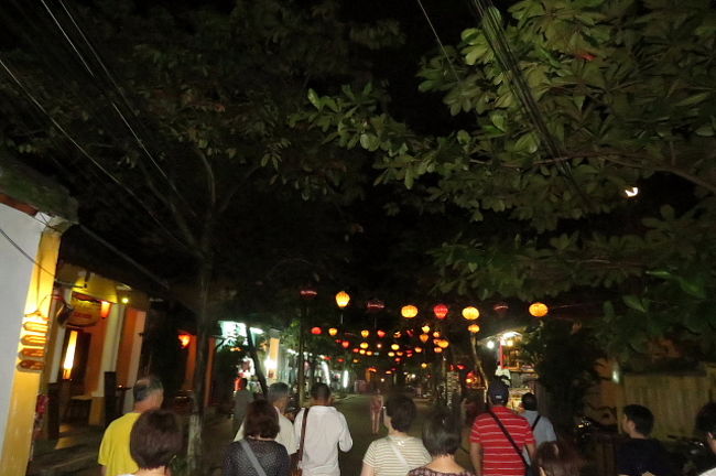 また、どんどん歩きます。