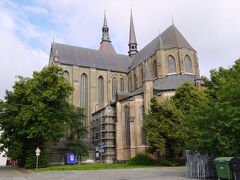 聖マリア教会〈聖マリエン教会）
　１３世紀に建築した部分も残っている。４００年にわたり建設したため様々な建築様式が残っているようです。　

入館料は、お気持ち（２ユーロぐらい）
ところが立派な教会で、びっくりしました。

たくさんの教会に入っていますが、
この教会は、インパクトがあり、印象に残りそうです。

今まで印象的だったのは、スペインで巡礼者が訪れる
”サンティアゴ・デ・コンポステラの大聖堂”の大香炉が振られる光景


