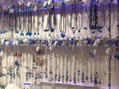 ANAインターコンチネンタル万座で
「ほたるガラス」と出会ったポン