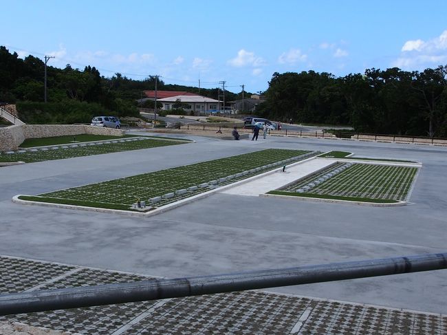 りっぱな駐車場ができるらしい<br />次に来る時は、できあがっていると思う<br />有料になるのかも