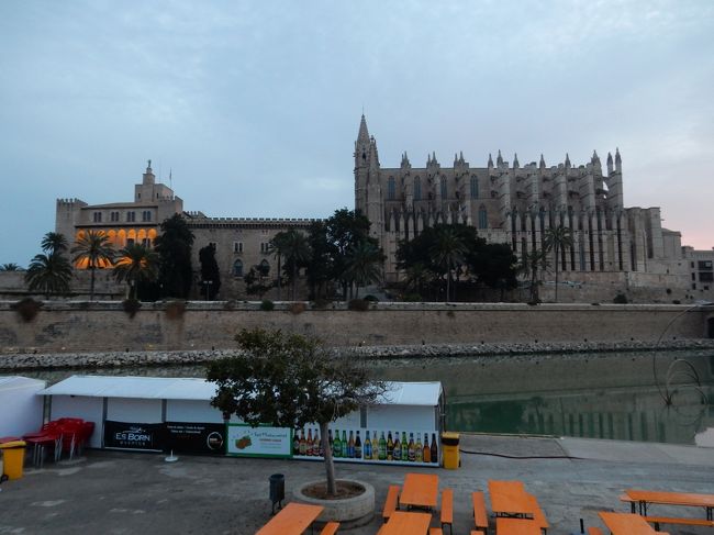 名残惜しいですが、マヨルカ島の観光を終了します。