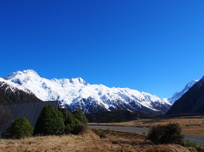 青空と山のコントラストが美しかったです。