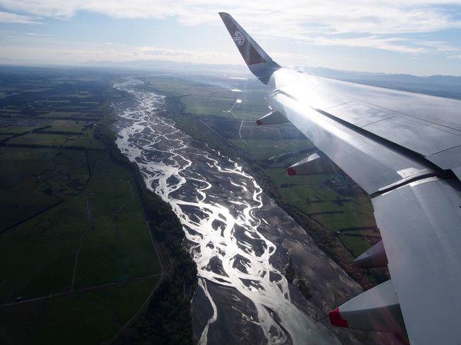 飛行機でオークランドへ
