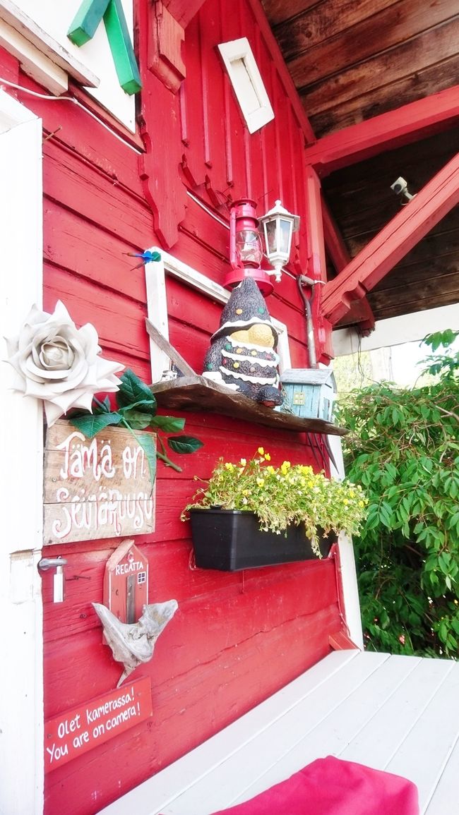 カフェの入り口も飾り付けられていてかわいい♪