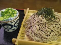 お昼はお蕎麦。
その後、お隣の店で川根茶ソフトをいただきました。

車が不調で、トーマスフェアの見学は途中で切り上げましたが、
子供はとても喜んでいました。