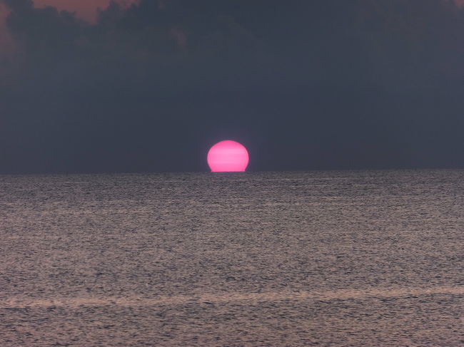 そして沈んでいく。<br />