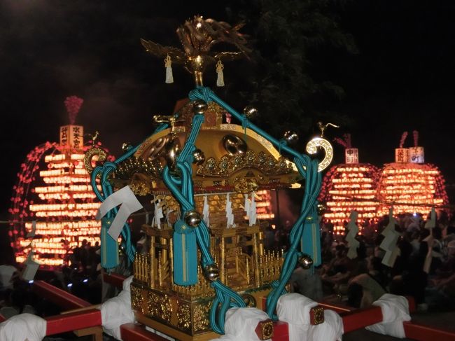 神輿と舟山車