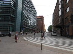 この日は歩き疲れ＆買い物疲れで早目に部屋に戻ります。
明日もヘルシンキ観光です。