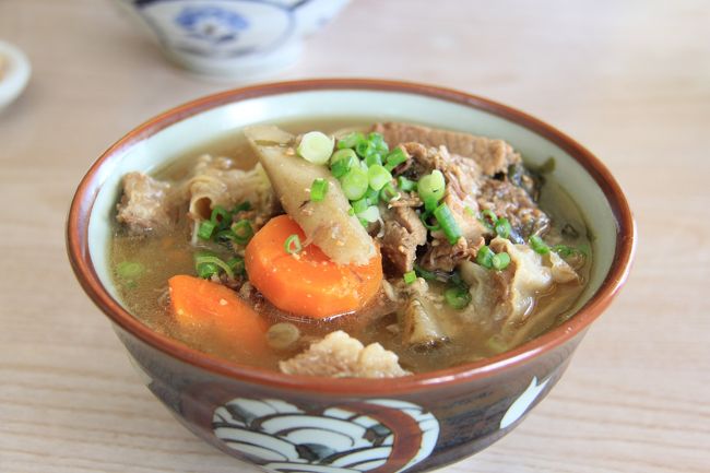 新垣食堂さんの牛汁です