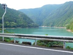 十津川の水量が　かなり増えてきました

それは…