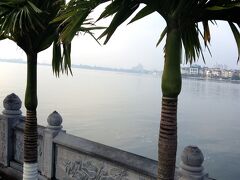 ホアンキエム湖