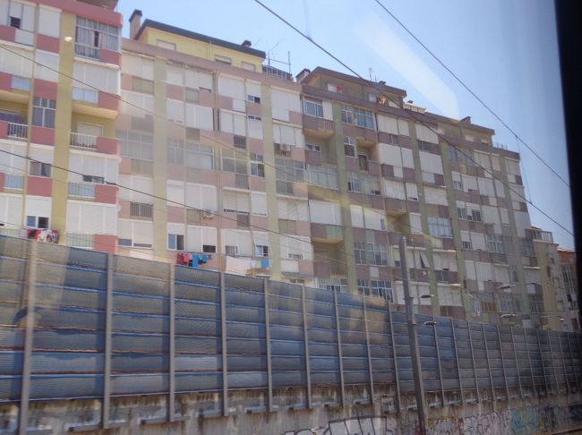 車窓からの景色　リスボン市内