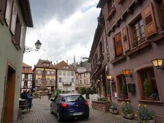 シンヌ広場とフリードリッヒの噴水
Place de la Sinne et Fontaine Friedrich