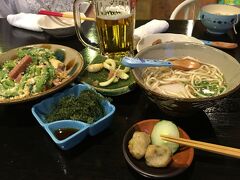 夜は島時間という居酒屋へ。
観光客価格。盛りが少なくて、値段設定も少し上のオシャレ居酒屋という感じ。
料理は平均700円〜800円だったような。
味は美味しかったです。