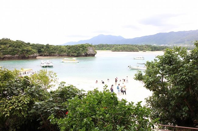 空港からカビラ湾まで途中ランチなどの寄り道はあったものの、遠いです。<br />石垣って広いんだな〜。
