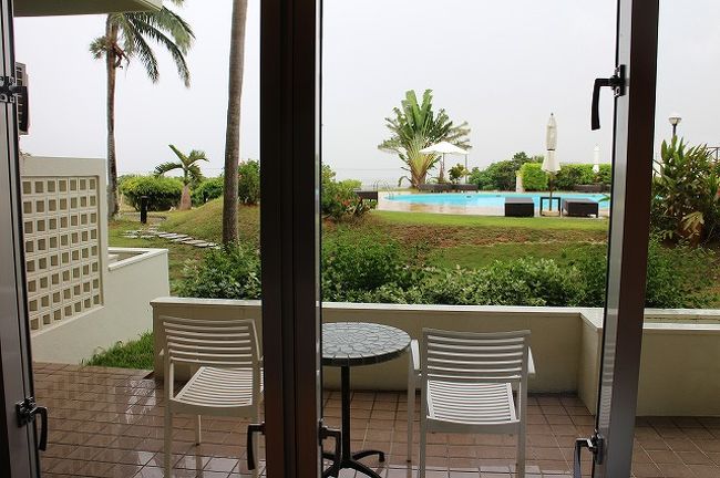 お部屋は１階でした。<br />我が家の場合、１階で良かったのです。<br />こちらから直接プールに行くことができるから。<br />子連れには利便性を考え１階をアサインするのかもしれません。