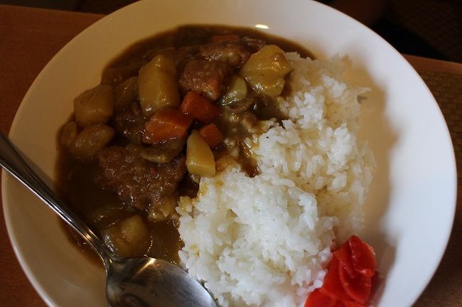 カレー（？円）←レシート紛失。<br />長男曰く、家庭的な味だとか。