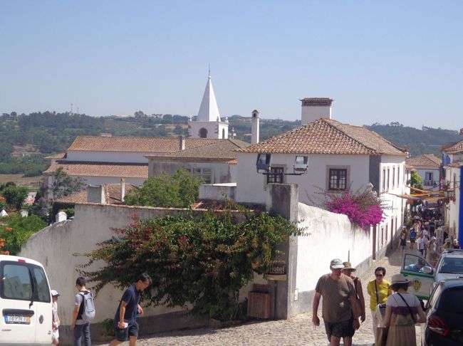 「絶対、城壁1周しないとダメ？」旦那様、珍しく弱気発言　<br />「もちろんだよ。絶対1周したいよ」と息子<br />熱中症で倒れられたら困るので、旦那様には休んでいてもらい、私と息子で城壁1周を決意