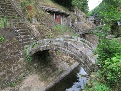 銀山で働き亡くなった人々の霊を供養する羅漢寺を拝観。