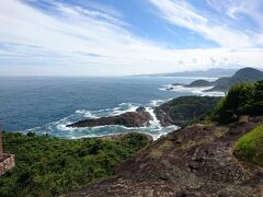 馬が背からほど近い「クルスの海」へ。

この十字型の海を見てお願いをすると、
願いが叶うと言われているそうです。