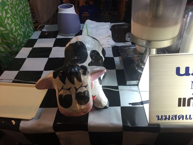 うもぉー！<br /><br />しかし、味は殆ど練乳＋ココナッツ＋砂糖爆盛り(´-д-`)はぁ...