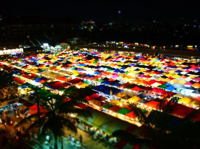 因みに上から見るとこんな感じです。<br />ほぉーっ、コレはなかなかキレイやな(* ･`д･´)