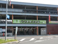 奈良観光最終日。この日の予定は平城京散策と秋篠寺観光。余った時間は奈良町をブラブラしようかと。7：30頃ホテルをチェックアウト。荷物を預けて近鉄で奈良駅から大和西大寺に移動。レンタルサイクル屋さんのオープンが9：00でした。よく確認せずに来てしまった。西大寺の境内を散策したりしてオープンまで時間を潰す。