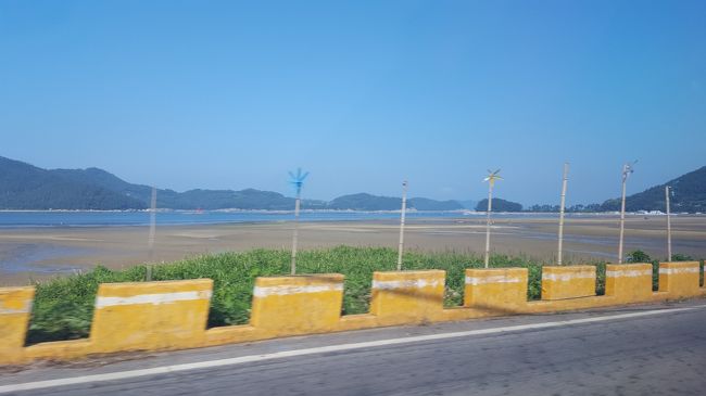 なんだか内陸に入ってきました。