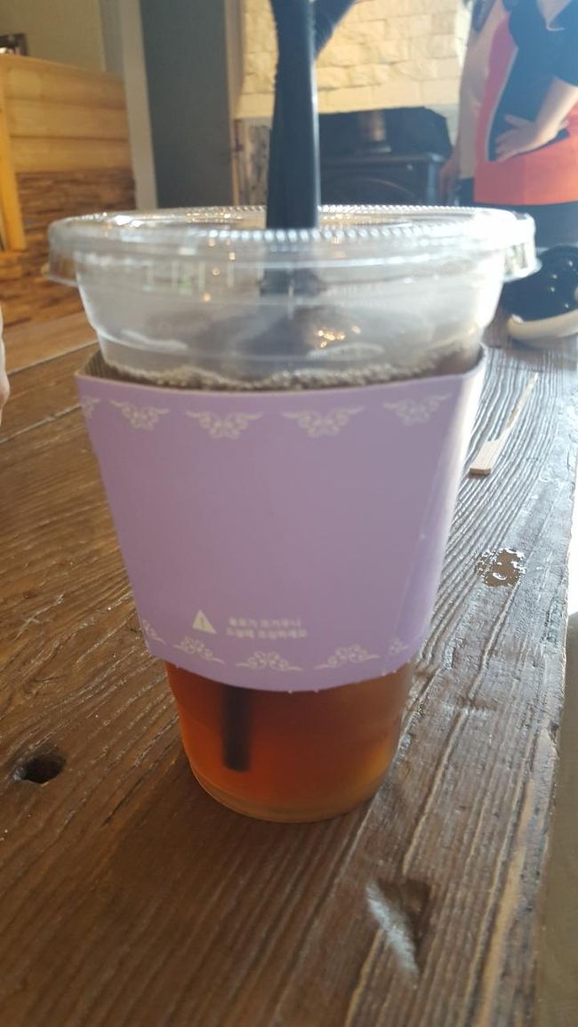 桃ティー<br />甘いけどすっきり美味しい(^^)<br />暑いから飲み物が進む〜〜