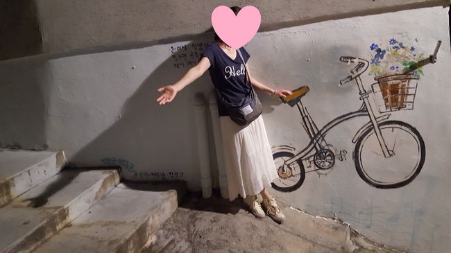 なぜか空飛ぶ自転車